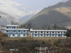 Schule und Krankenstation (Hintergrund)